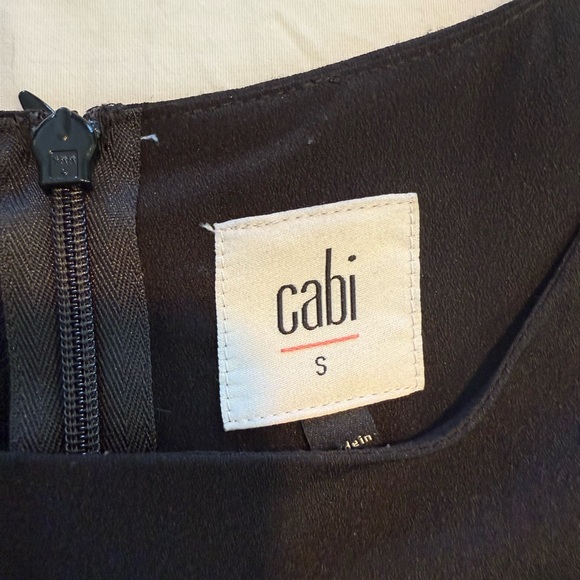 Black three-quarter sleeve top - Picture 2 of 2